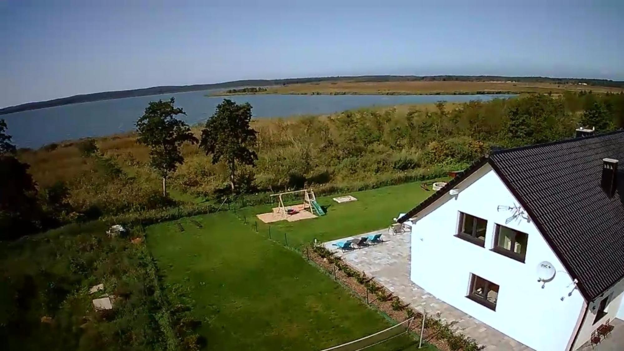 Villa Koprowo - Mit Direktem Seezugang, Sauna & Whirlpool Zastan Exterior photo